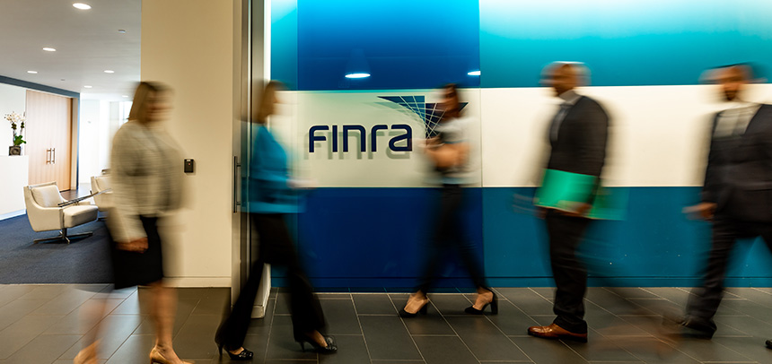 FINRA 因通信监管漏洞罚款 Ceros Financial Services