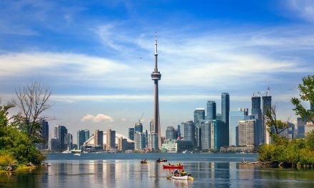 Stripe expands to Canada, opens Toronto office