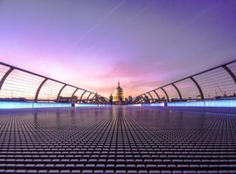 london_millenium_bridge