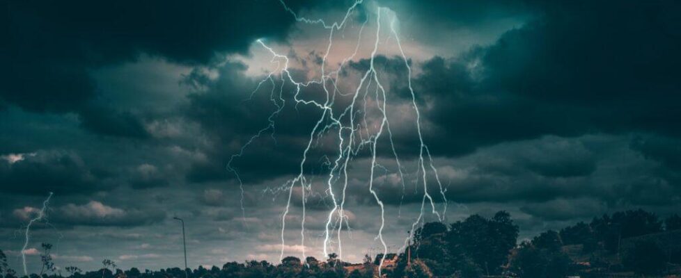 lightning_weather
