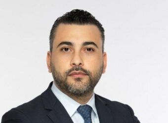 Trade Gold, Oil and more (1080 x 1080 px) (1080 x 1080 px) - 2 Trade Gold, Oil and more (1080 x 1080 px) (1080 x 1080 px) - 2