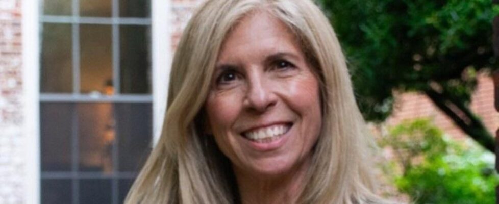 Laura Unger eToro board