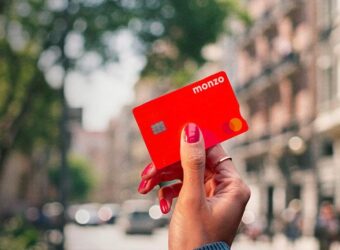 Monzo online bank