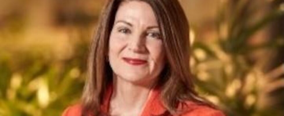 wbc-i_a_westpac-group_executive-team_carolyn-mccann_261x160