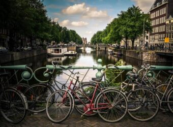 Amsterdam online trading