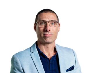 Louis Cooper Axi CCO