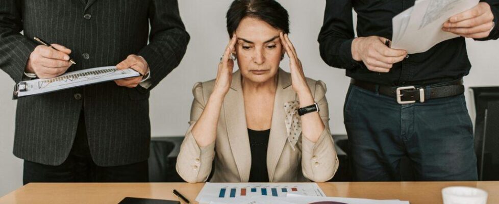 high pressure sale techniques CFDs