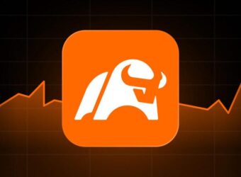 moomoo-adds-options-to-tradingview_blogcover