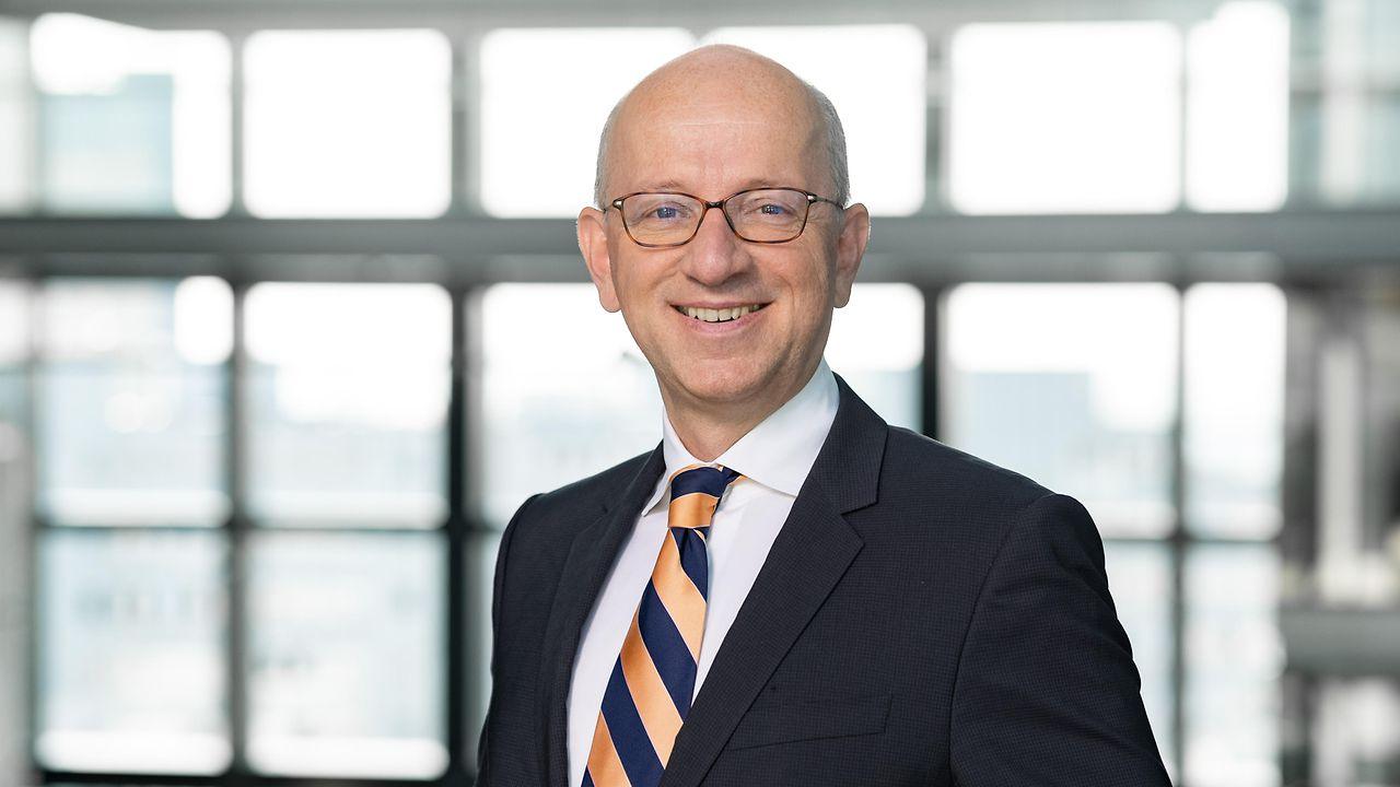 Deutsche Börse Supervisory Board extends Exec Board mandate of ...