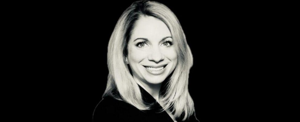 Amy Meyer-O'Brien Plus500