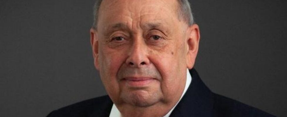 Tony-PattisonRV-600x640