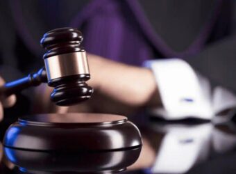 gavel_law
