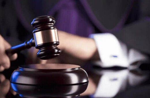 gavel_law