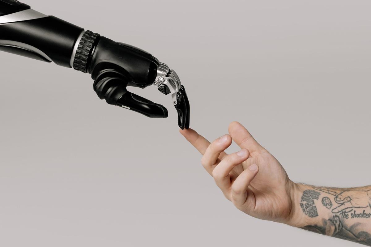 Why eCommerce Brands Are Turning to Humanizer Tools for More Authentic Content