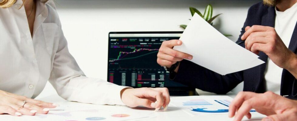 cfd broker prop firm marketing